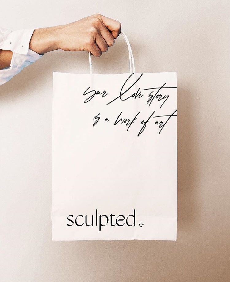 in túi giấy có logo