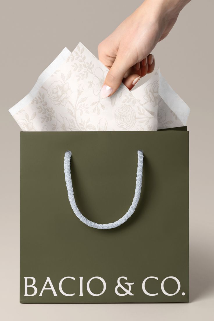 in túi giấy thời trang